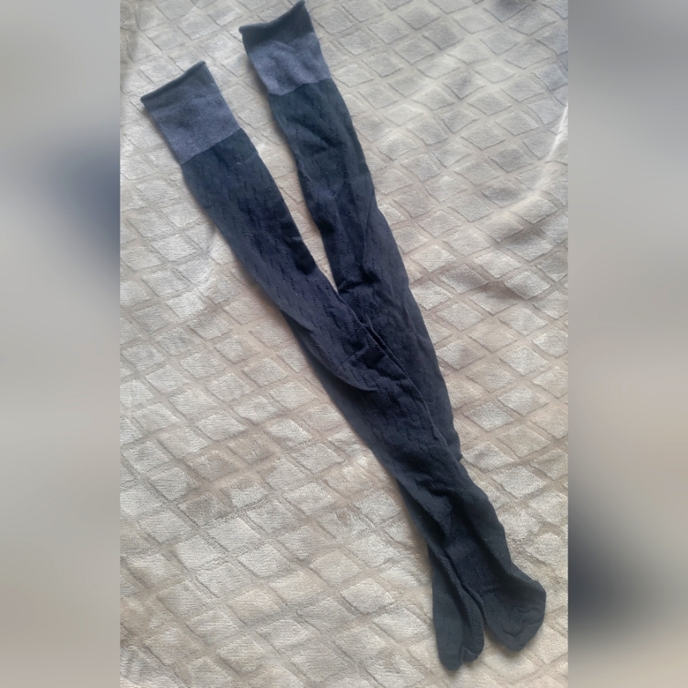 Women's thigh high socks